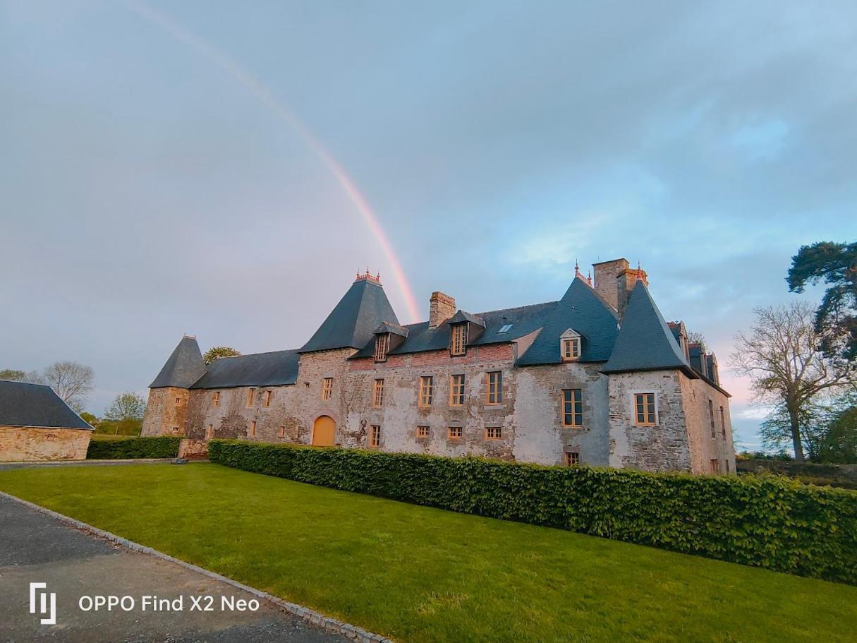 Domaine Du Manoir De Vains Exterior foto
